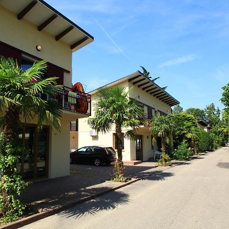 Apartments in Peschiera del Garda 22097 Exterior foto
