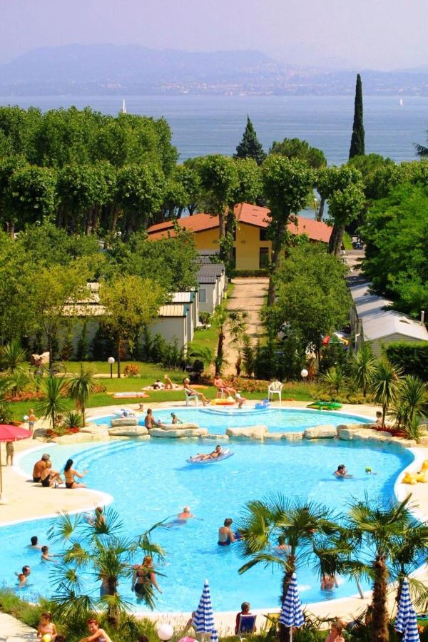 Apartments in Peschiera del Garda 22097 Exterior foto